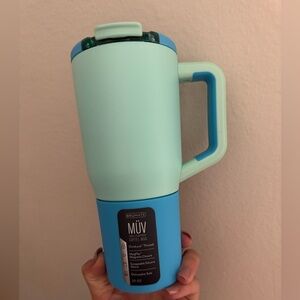 NWT Brumate sea glass Muv 25 oz